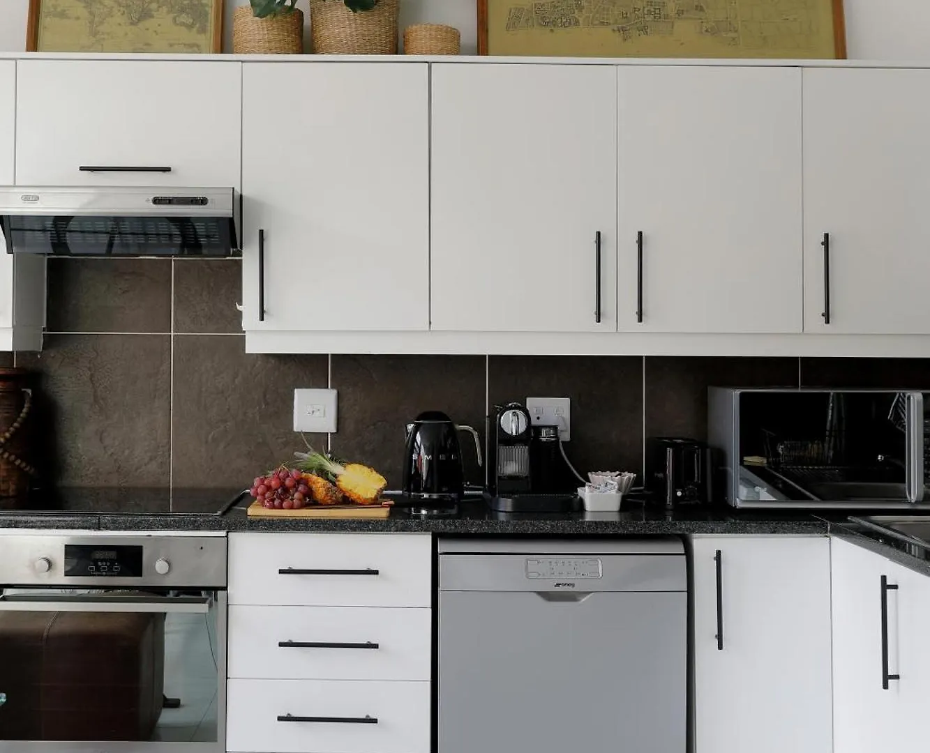 Cape Town City Centre 3 Bed Penthouse With Pool And Free Parking Family Friendly